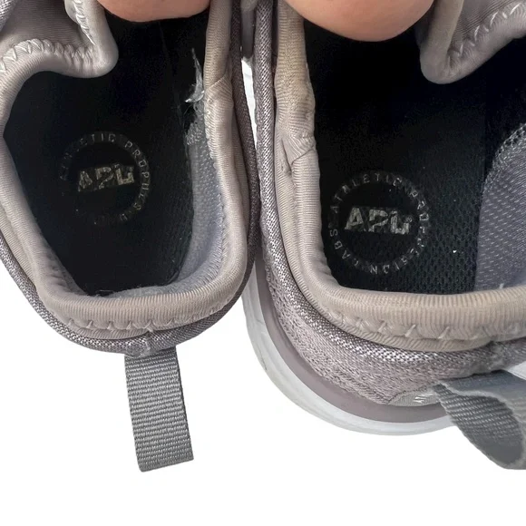 APL Techloom Phantom Sneakers Women's Size 8 Lace Up Rubber Sole - Picture 8 of 11